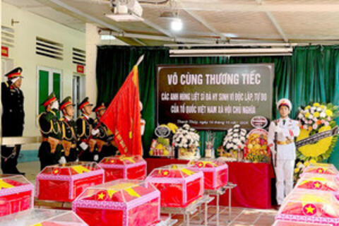 Tuyên Quang tiễn đưa 93 hài cốt liệt sĩ về Nghĩa trang Liệt sĩ Quốc gia Vị Xuyên