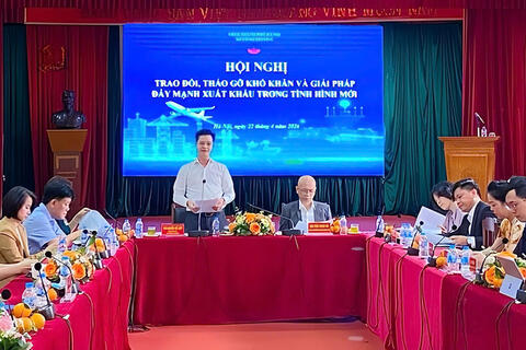 Hà Nội tháo gỡ điểm nghẽn, tìm lực đẩy mới cho xuất khẩu