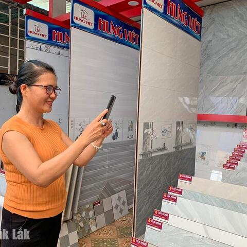 Nông dân lên... "sàn”