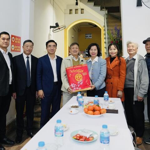 Hà Nội tặng hơn 1,1 triệu suất quà dịp Tết Nguyên đán 2026