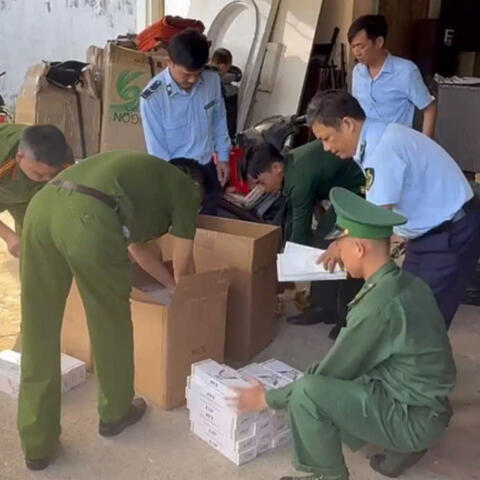 Quảng Ngãi: Thu giữ 1.400 bao thuốc lá không rõ nguồn gốc