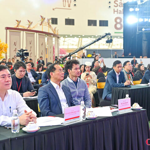 Phó Thủ tướng Bùi Thanh Sơn dự tổng duyệt Lễ bế mạc Hội chợ Mùa Xuân