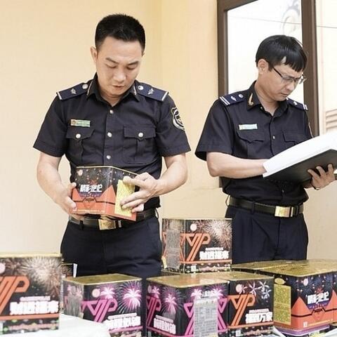 Hải quan phát hiện, xử lý hơn 1.700 vụ buôn lậu, gian lận thương mại