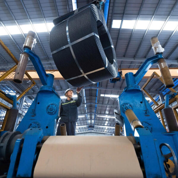 Đa dạng hóa thị trường, giảm rủi ro phòng vệ thương mại cho thép Việt