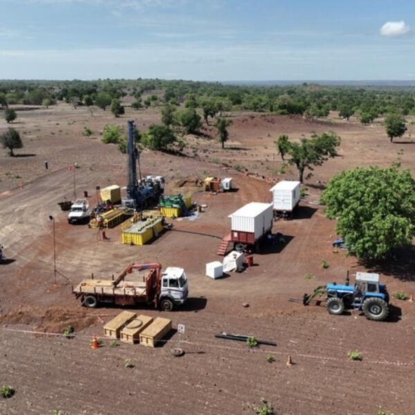 Hydro trắng: ‘Nguồn vàng sạch’ của tương lai năng lượng