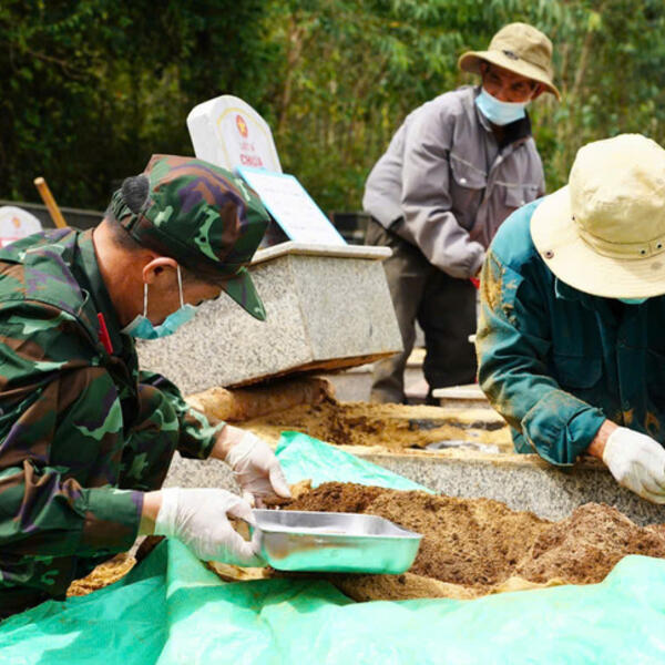 Quảng Ngãi quyết tâm hoàn thành lấy mẫu hài cốt liệt sĩ trong tháng 10