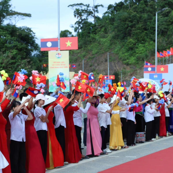 Chùm ảnh: Việt Nam - Lào khởi động Giao lưu hữu nghị quốc phòng biên giới lần 3