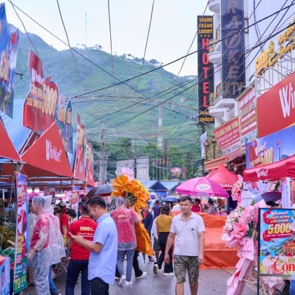 Phát triển thị trường trong nước thành động lực tăng trưởng quan trọng