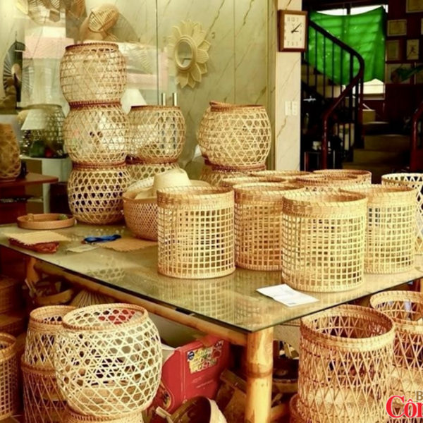 Mây tre đan Phú Vinh: Đổi mới mẫu mã, mở rộng kết nối thị trường