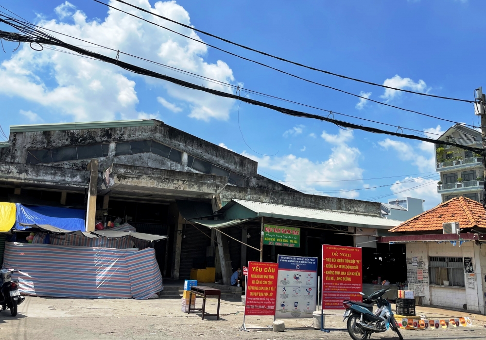 Giá thực phẩm ngày 2/7: Rau ăn lá tăng nhẹ, các loại củ giảm