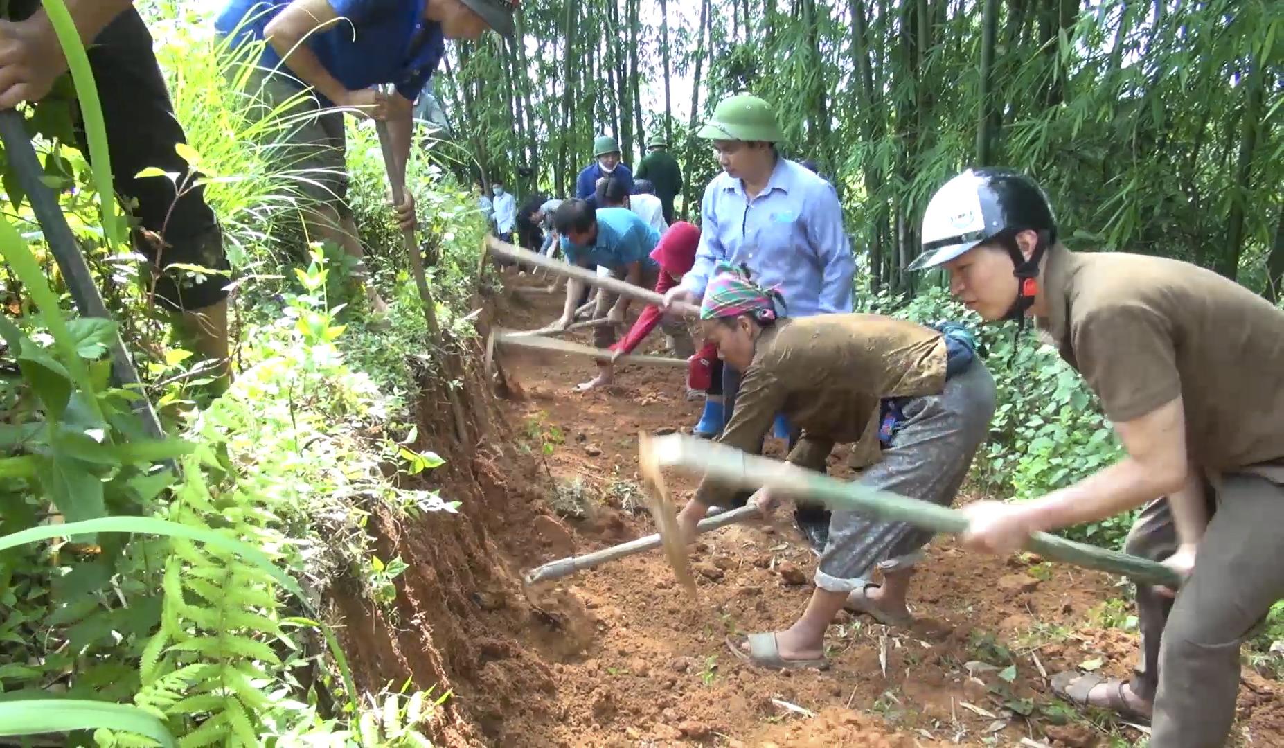 Điểm sáng trong xây dựng nông thôn mới ở xã nghèo vùng biên - Ảnh 4.