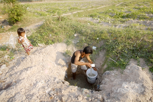 Ngoài vấn đề làm chậm thời gian đầu mùa lũ của các đập thủy điện, thì tình hình thời tiết liên quan đến chu kỳ ENSO mới là yếu tố quyết định lượng nước về ĐBSCL. Ảnh: Lê Hoàng Vũ.