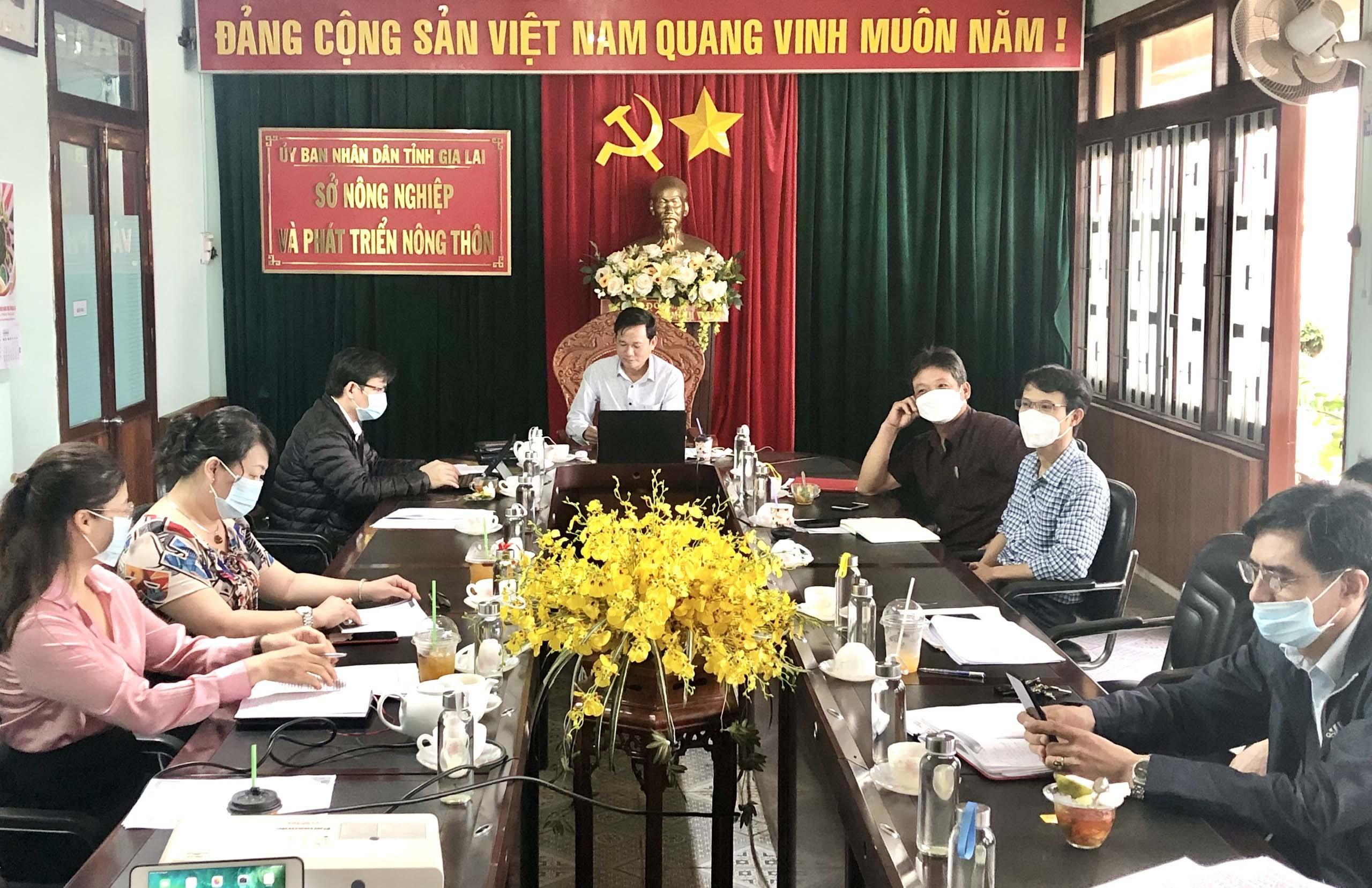 Ông Vũ Ngọc An-Phó Giám đốc Sở Nông nghiệp và PTNT trử trị tại điểm cầu tỉnh Gia Lai. Ảnh: Lê Nam