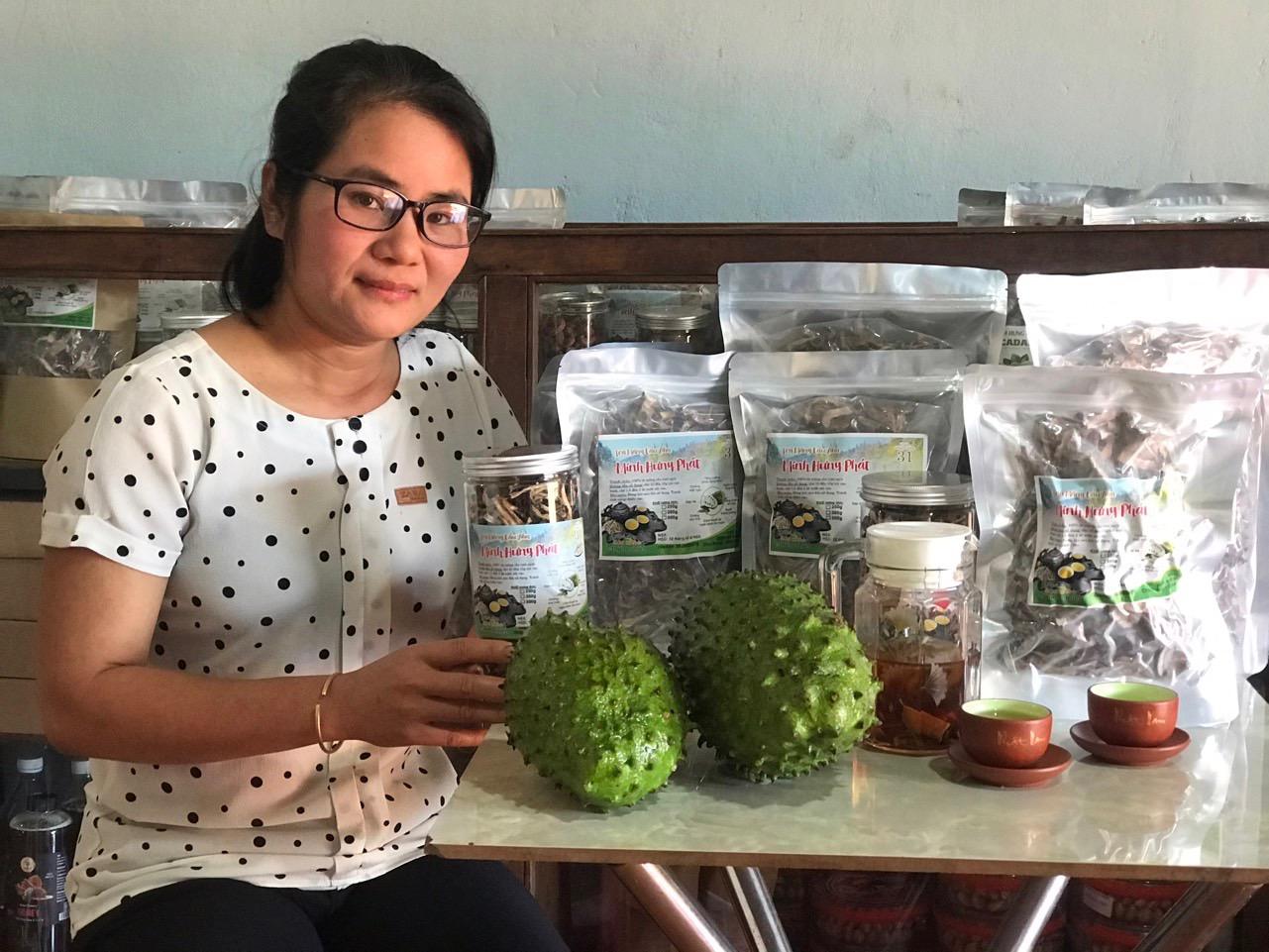Sản phẩm trà mãng cầu xiêm được nhiều người tin dùng, thị trường tiêu thụ dần mở rộng. Ảnh: Vũ Thảo