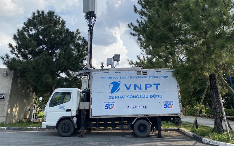 Trạm phát sóng VinaPhone 5G tại sự kiện.