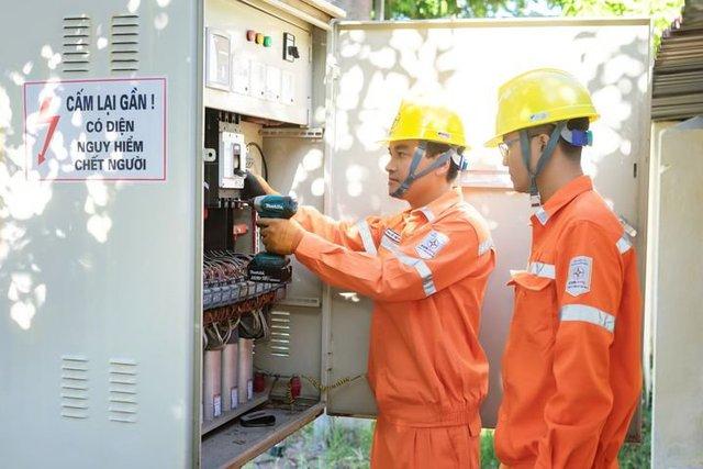 EVNNPC chủ động các giải pháp đảm bảo điện an toàn, tin cậy mùa nắng nóng - Ảnh 2. EVNNPC chủ động các giải pháp đảm bảo điện an toàn, tin cậy mùa nắng nóng - Ảnh 2.