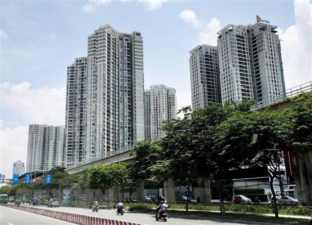 Các tòa chung cư cao tầng dọc theo Xa lộ Hà Nội, thành phố Thủ Đức. Ảnh: Hồng Đạt/TTXVN