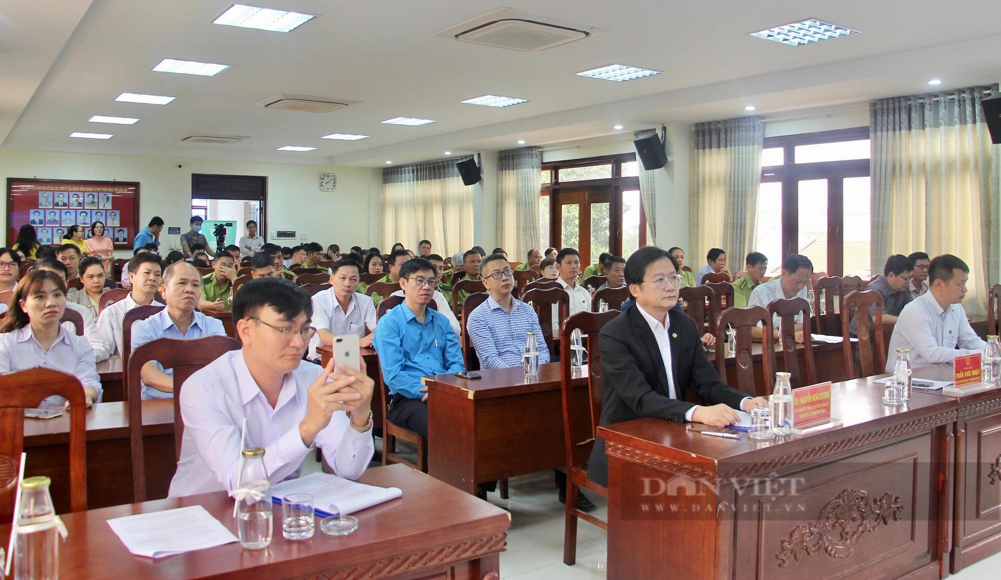Các đại biểu tham dự Lễ phát động trồng cây của ngành NN-PTNT Đắk Lắk năm 2022.