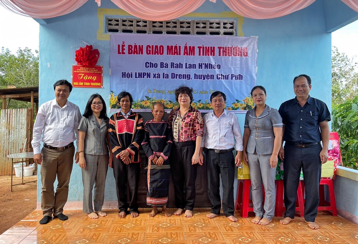 Bà Phạm Thị Tố Hải-Uỷ viên Ban thường vụ Tỉnh uỷ, Bí thư Đảng ủy Khối Các cơ quan và Doanh nghiệp tỉnh Gia Lai