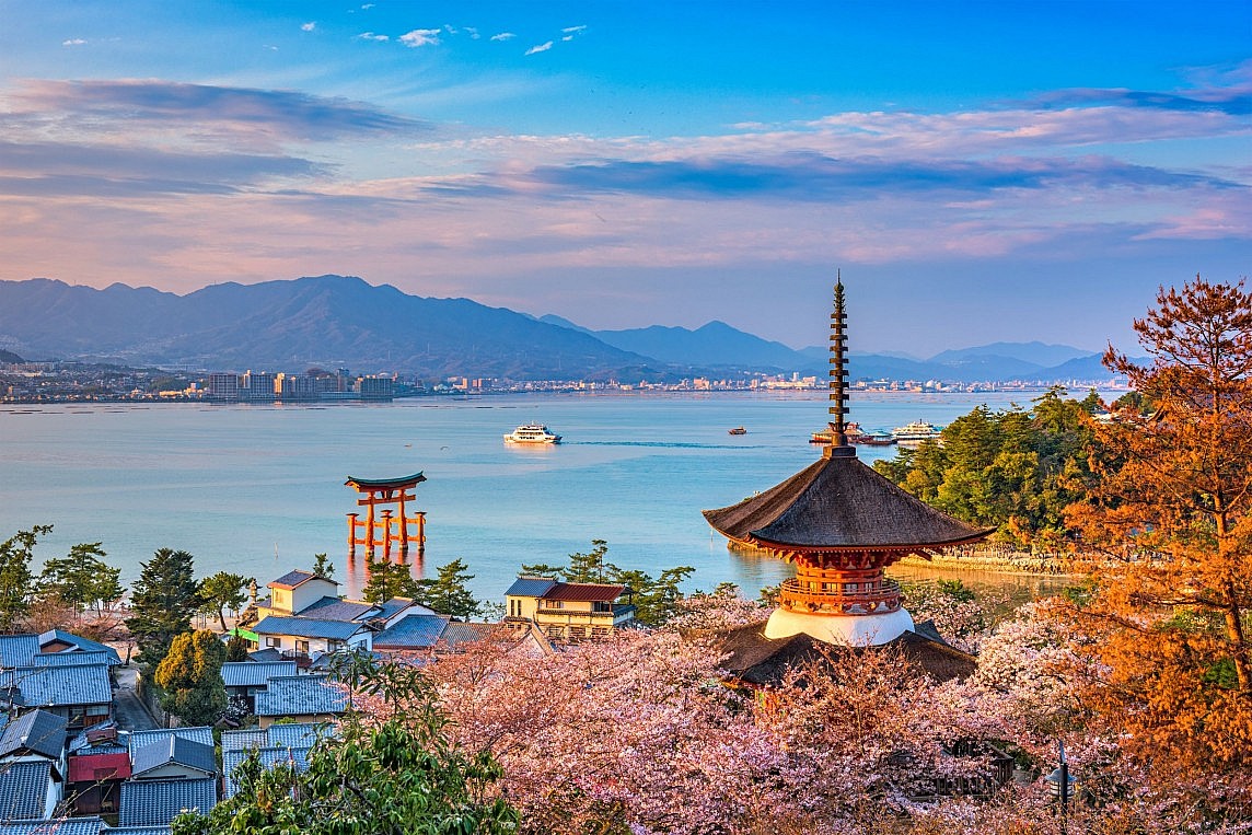 Khám phá thành phố Hiroshima nổi tiếng cùng đường bay thẳng của Vietjet