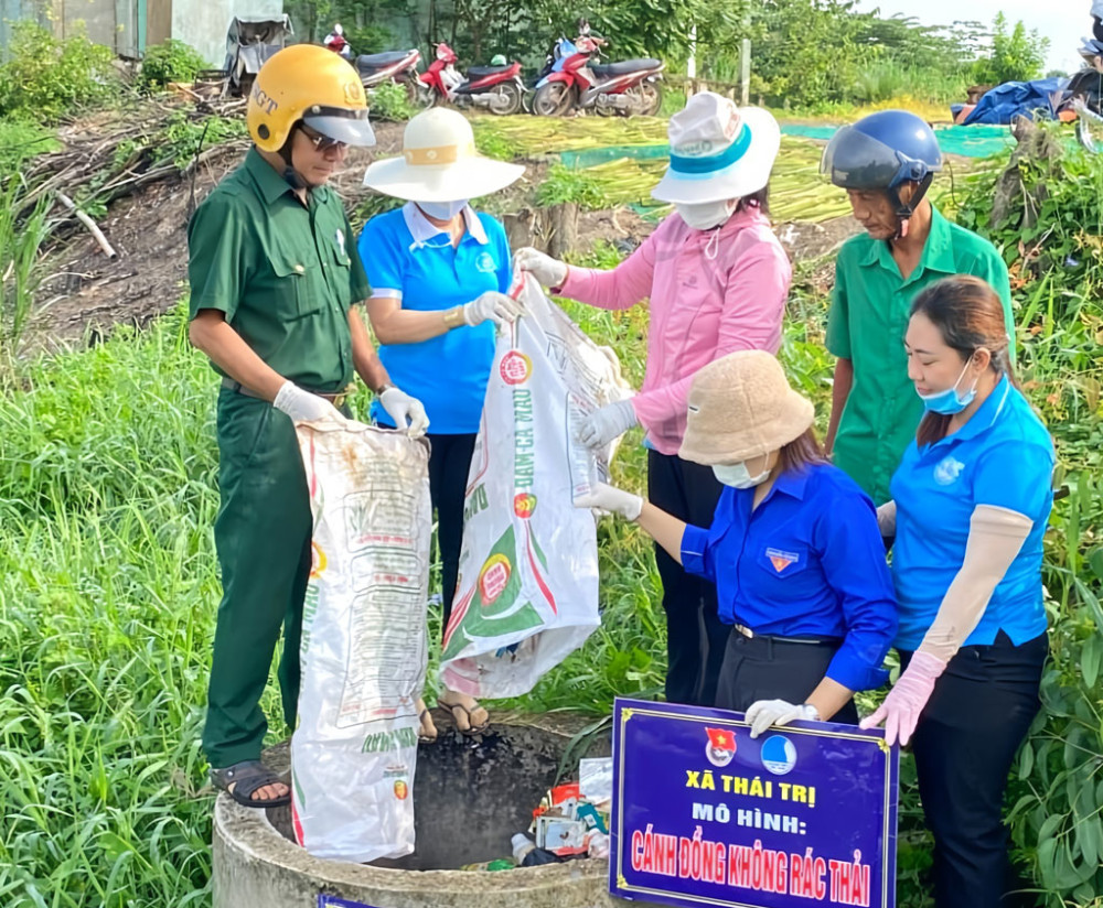 Phụ nữ chung tay bảo vệ môi trường