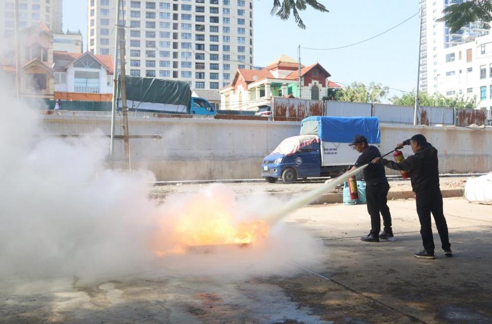 Đảm bảo an toàn PCCC chợ quận Tây Hồ mùa hanh khô