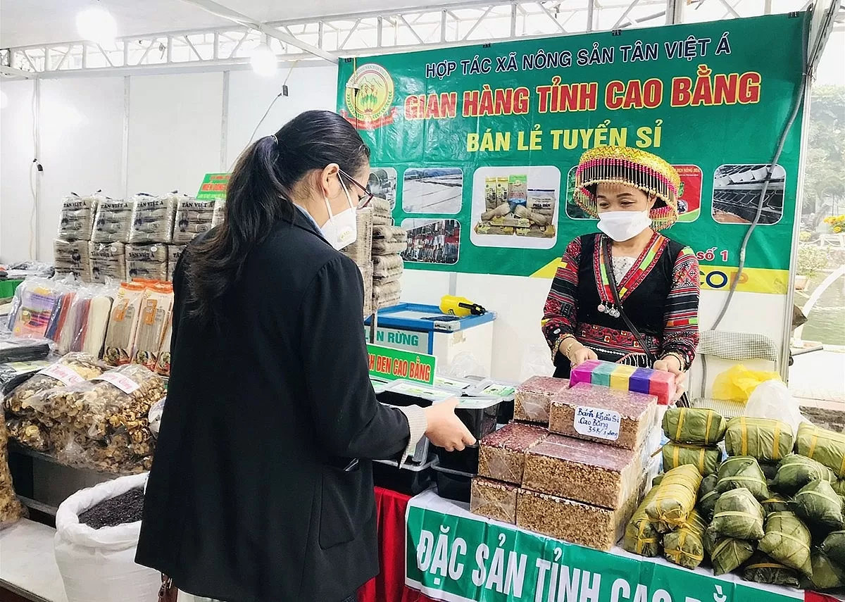 Cao Bằng: Nhiều giải pháp tiêu thụ nông sản cho bà con dân tộc Cao Bằng: Nhiều giải pháp tiêu thụ nông sản cho bà con dân tộc