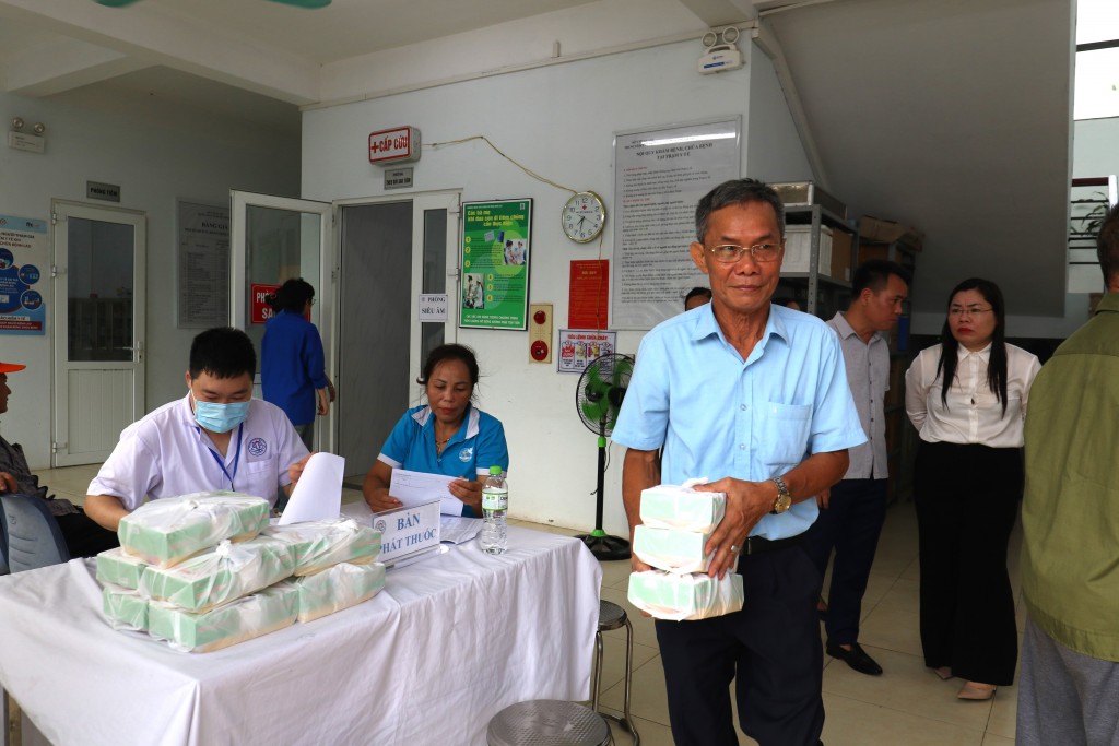 Xã Tiến Thắng chung tay chăm sóc sức khỏe người có công