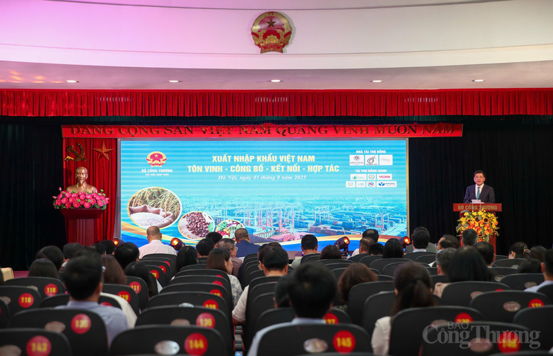 Sự kiện được các Bộ, ngành, doanh nghiệp xuất nhập khẩu đặc biệt quan tâm