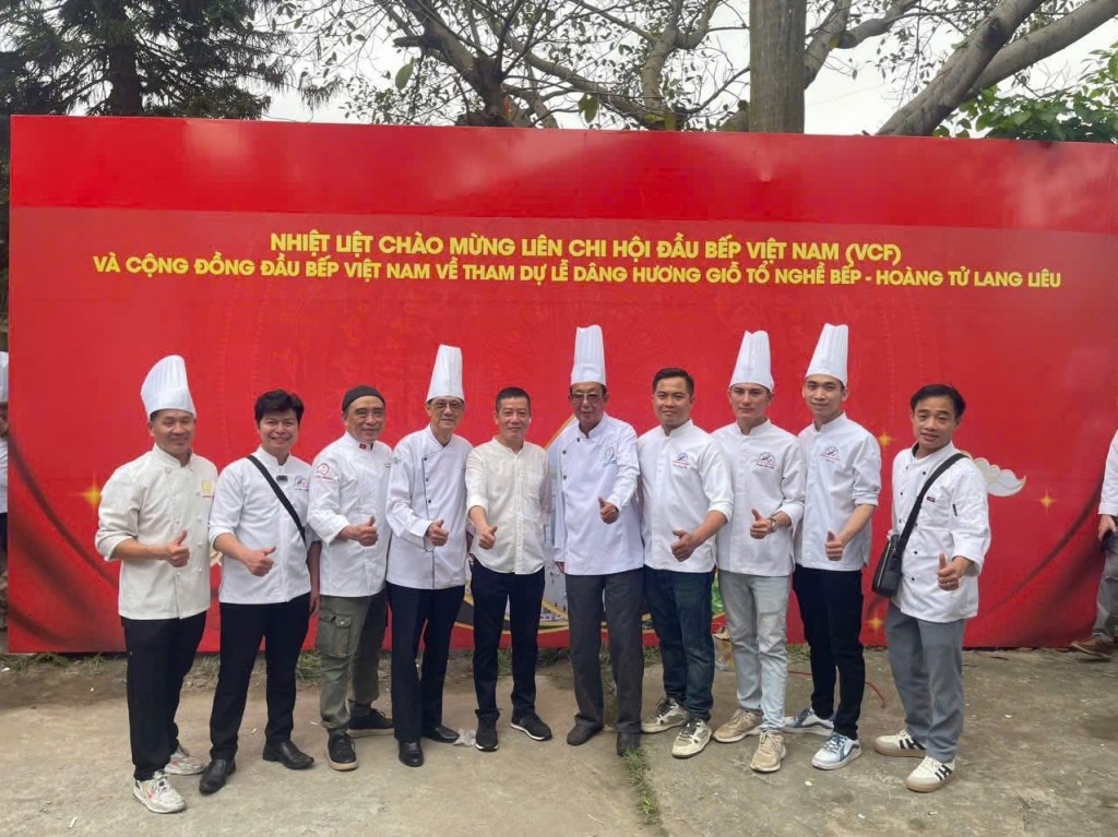 Ước mơ tạo cơ hội cho người trẻ của đầu bếp Nguyễn Đình Đông Ước mơ tạo cơ hội cho người trẻ của đầu bếp Nguyễn Đình Đông