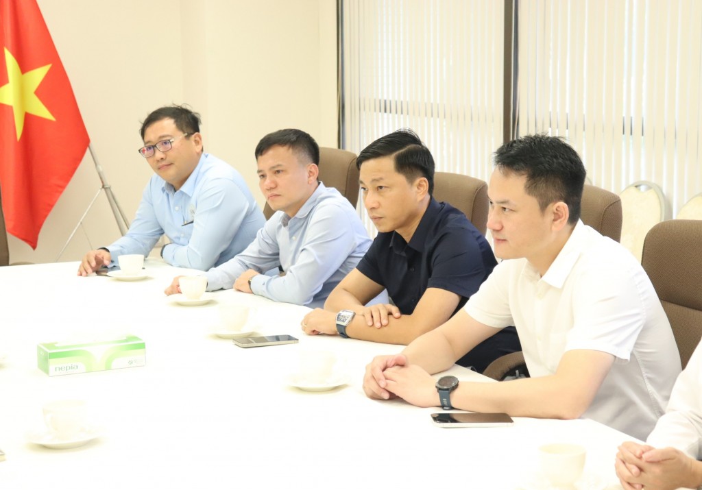 Đoàn công tác Trung ương Đoàn chào Tổng lãnh sự Việt Nam tại Nhật