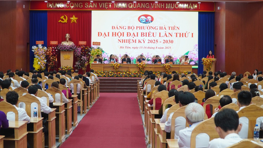 Quang cảnh đại hội Quang cảnh đại hội