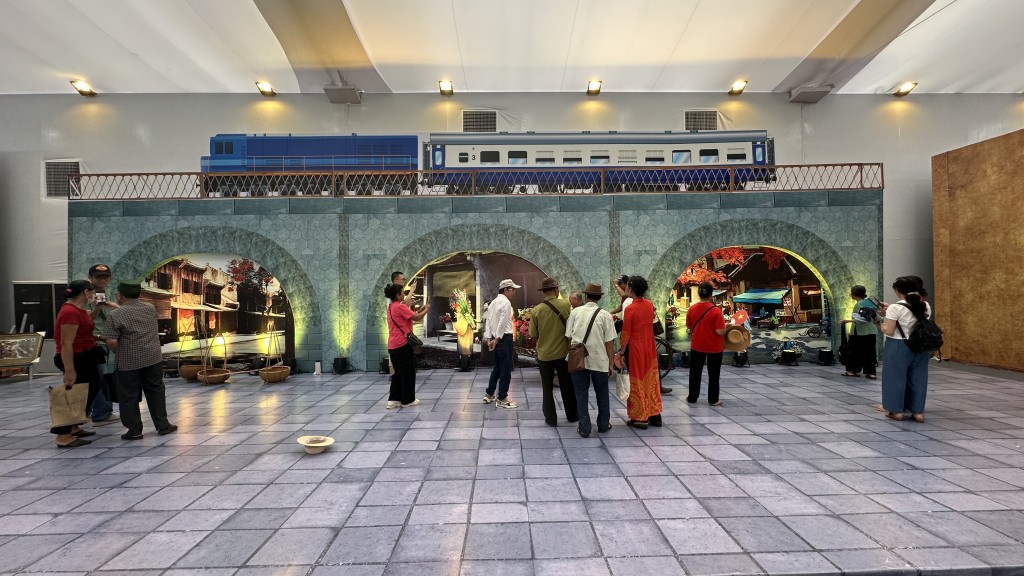 Ấn tượng Không gian truyền thống và sáng tạo Hà Nội 2025 Ấn tượng Không gian truyền thống và sáng tạo Hà Nội 2025