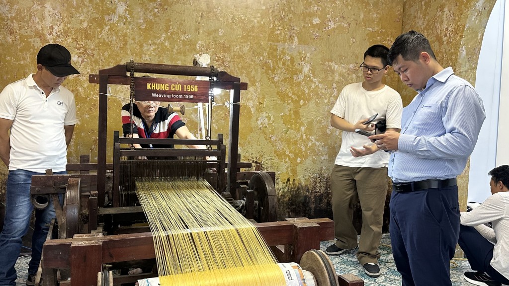 Ấn tượng Không gian truyền thống và sáng tạo Hà Nội 2025 Ấn tượng Không gian truyền thống và sáng tạo Hà Nội 2025