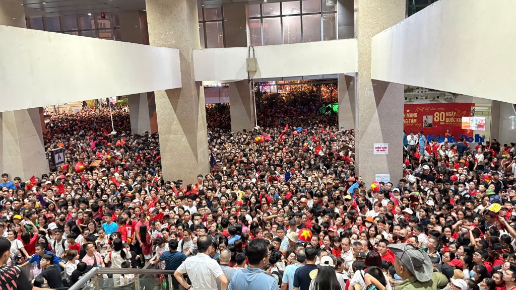 Hà Nội Metro chạy xuyên đêm, miễn phí vé 4 ngày Quốc khánh 2/9