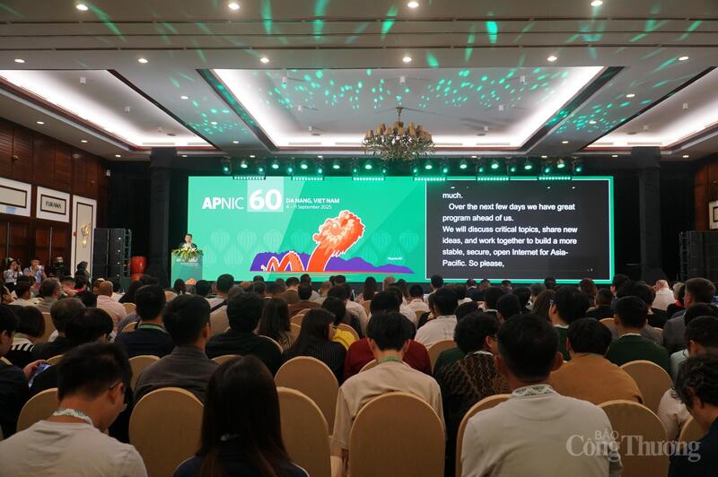 Hội nghị APNIC 60 quy tụ 500 đại biểu là các chuyên gia Internet trong nước và thế giới thảo luận các định hướng phát triển, đảm bảo an toàn Internet toàn cầu