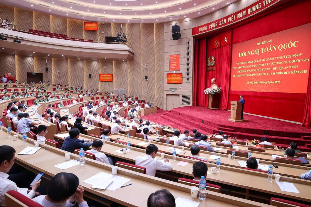 Phòng ngừa, ứng phó tổng thể, hiệu quả với các đe dọa an ninh phi truyền thống