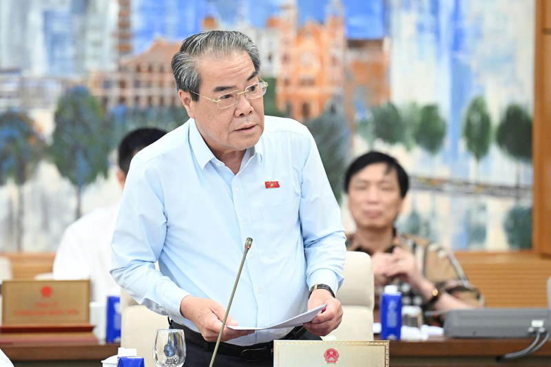 Chủ nhiệm Uỷ ban Dân nguyện và Giám sát Dương Thanh Bình