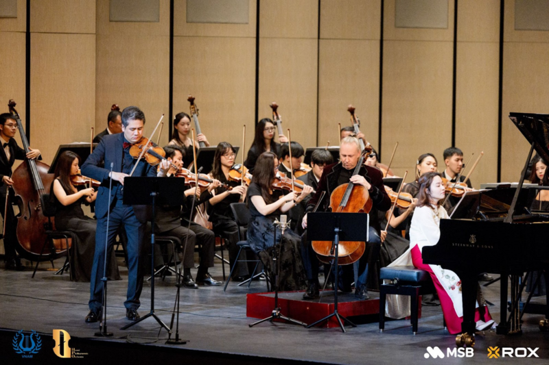 Phần trình diễn thăng hoa trong cảm xúc của các nghệ sĩ.