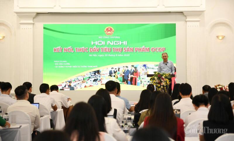 Hội nghị Kết nối, thúc đẩy tiêu thụ sản phẩm OCOP được tổ chức ngày 29/9, tại Hà Nội. Ảnh: Nam Nguyễn
