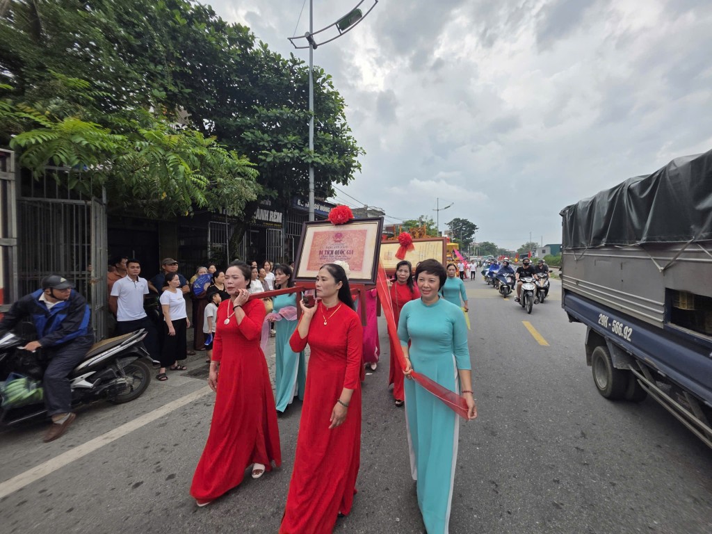 Lễ dâng hương truyền thống tam thôn Lam Sơn - Khôn Thôn - Đồng Chanh Lễ dâng hương truyền thống tam thôn Lam Sơn - Khôn Thôn - Đồng Chanh