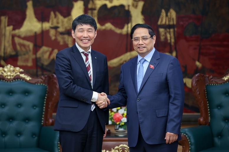 Thủ tướng Phạm Minh Chính tiếp ông Yamamoto Ichita, Thống đốc tỉnh Gunma, Nhật Bản đang thăm, làm việc tại Việt Nam - Ảnh: VGP/Nhật Bắc