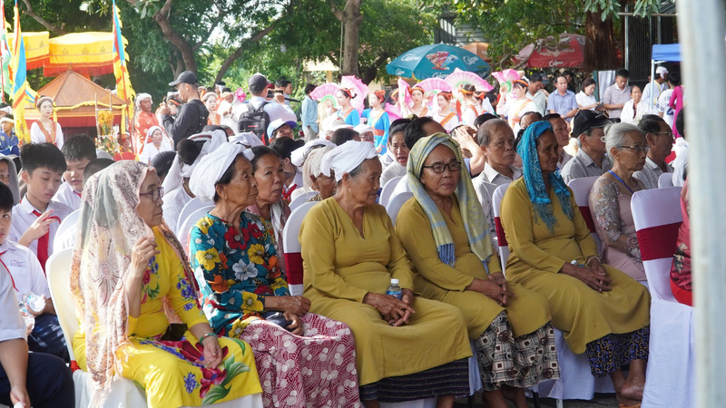 Lễ hội Katê năm 2025 tại tỉnh Lâm Đồng được đông đảo người đồng bào Chăm tham dự và du khách đến thưởng lãm.