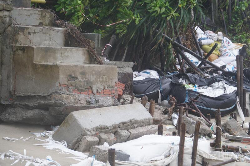 Sạt lở bờ biển nghiêm trọng tại phường Hội An Tây