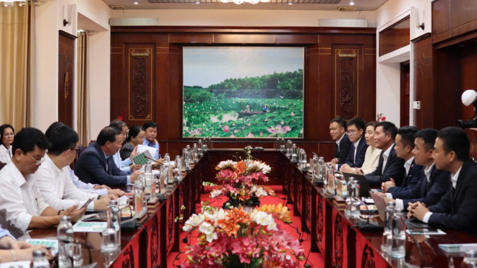 Lãnh đạo tỉnh làm việc với Công ty Cổ phần Nông nghiệp BAF Việt Nam