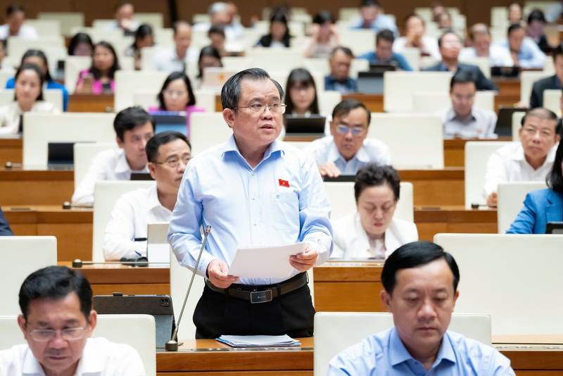 Đại biểu Nguyễn Tâm Hùng (đoàn TP. Hồ Chí Minh). Ảnh: VPQH