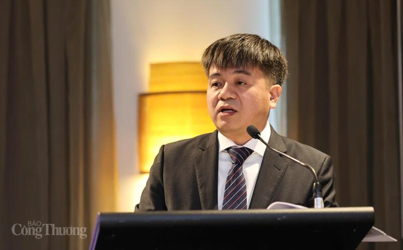 Ông Nguyễn Văn Hội, Viện trưởng Viện Nghiên cứu Chiến lược, Chính sách Công Thương thông tin về môi trường kinh doanh tại Việt Nam. Ảnh: Nguyên Minh