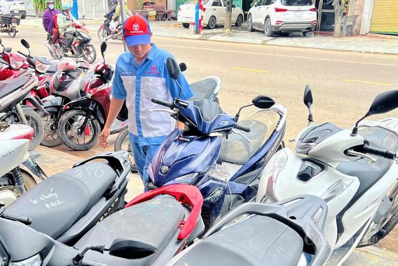 Nhiều cửa hàng miễn phí tiền sửa, giảm giá phụ tùng.