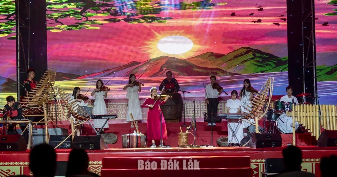 Tiết mục trình diễn của ban nhạc đạt giải nhì