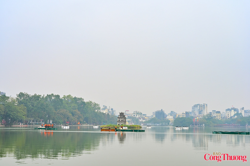 Thành phố Hà Nội tổ chức bắn pháo hoa nhằm tạo không khí vui tươi, phấn khởi cho nhân dân Thủ đô đón Tết dương lịch năm 2026, chào mừng Đại hội đại biểu toàn quốc lần thứ XIV của Đảng và chào mừng các ngày lễ lớn năm 2026.
